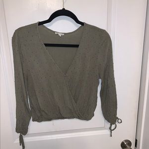 Green long sleeve blouse